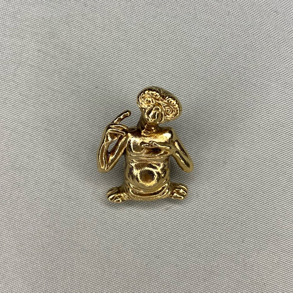 Vintage ET Pin/Brooch